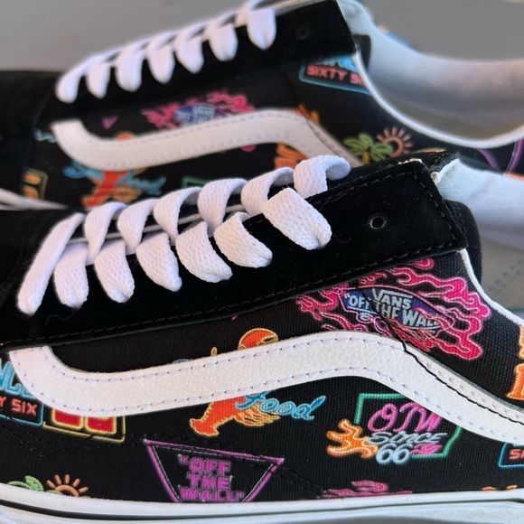 VANS old skool black neon NWT sz mens 9 sz woman’s 10.5 - Picture 13 of 14